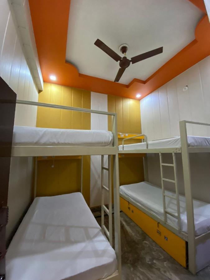 Friends Guest House & Hostel- Near Taj Mahal Agra  Bagian luar foto